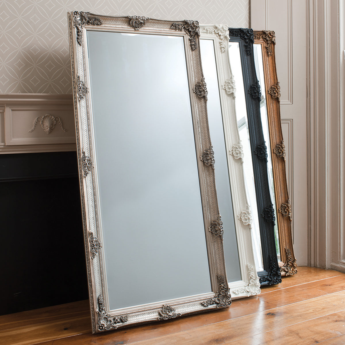 Gallery Direct Abbey Leaner Mirror Black - image 4