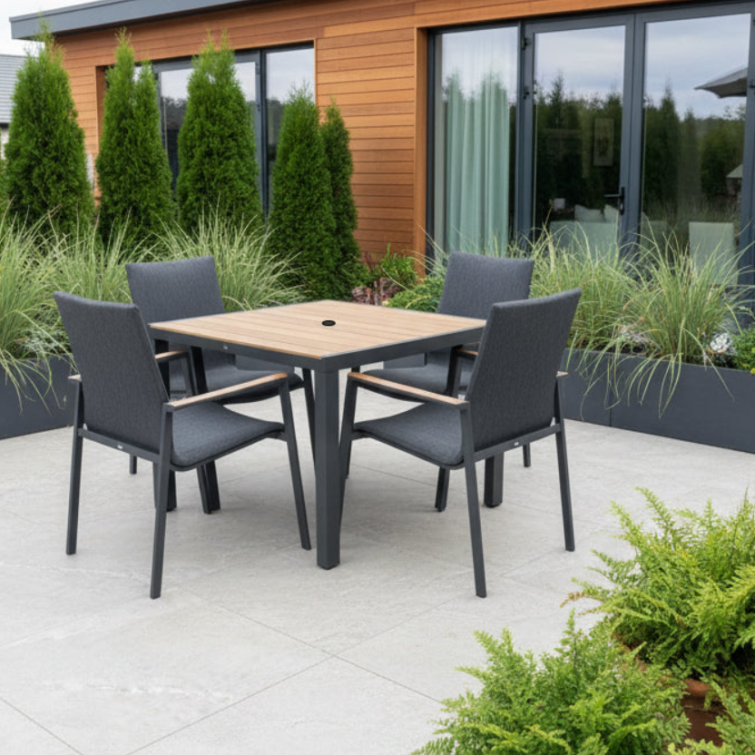 Royal Garden Minto