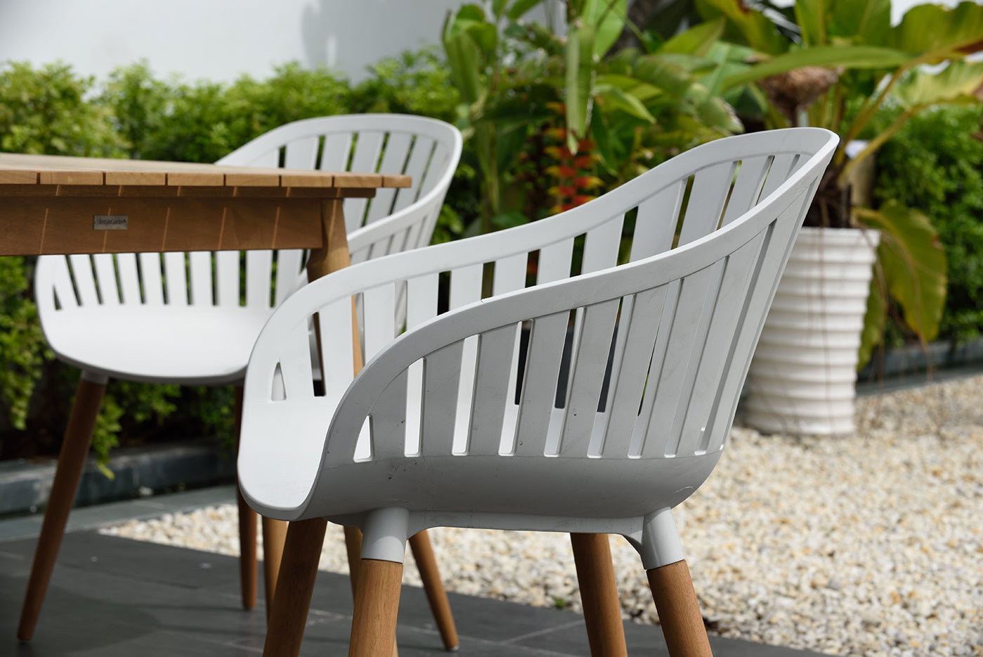 LifestyleGarden Nassau DuraOcean 6 Seat Rectangular Dining Set – Oatmeal