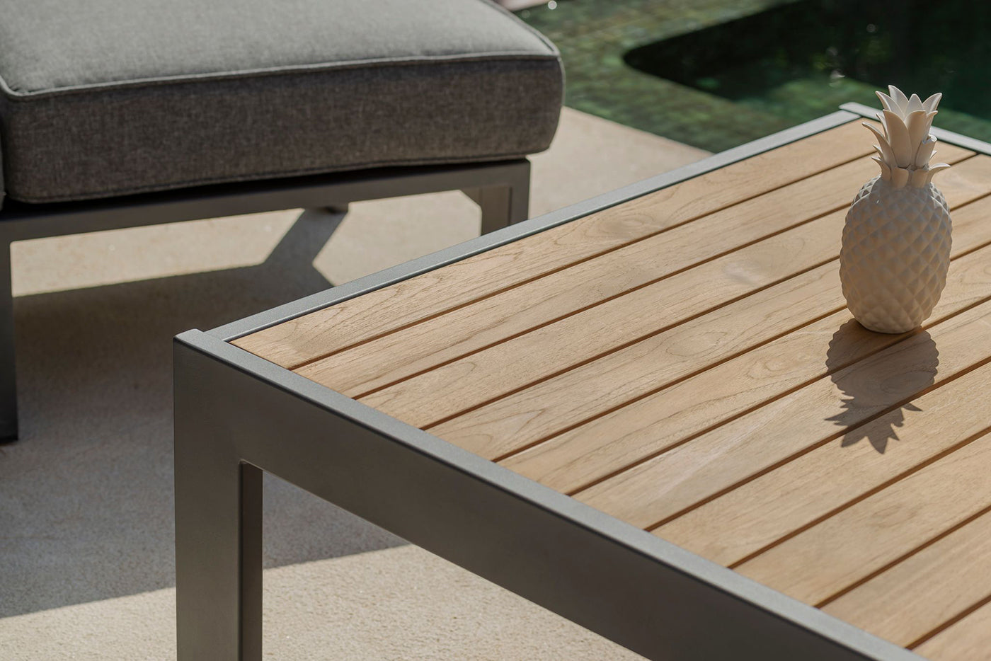 LifestyleGarden Palau 100cm Square Corner Set