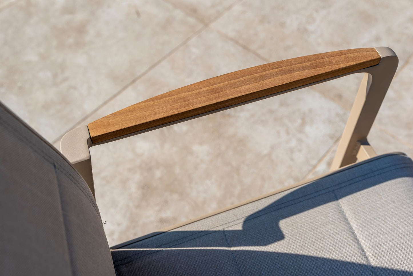 4 Seasons Outdoor Cortina 8 Seat Rectangular Dining Set