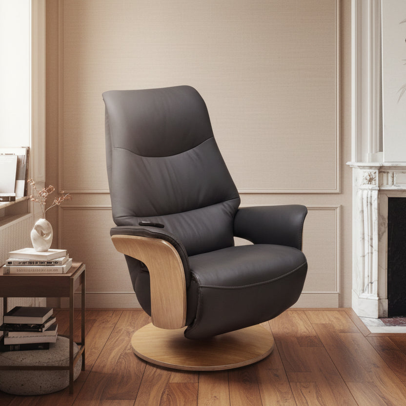 Global Furniture Alliance Iowa Swivel Chair in Black