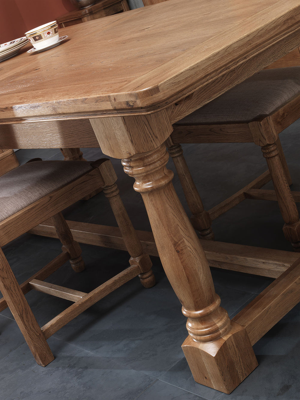 Carlton Furniture Copeland 2100 Extending Dining Table with pedestal legs, solid oak wood frame and rectangular table top that can seat 8-10 people