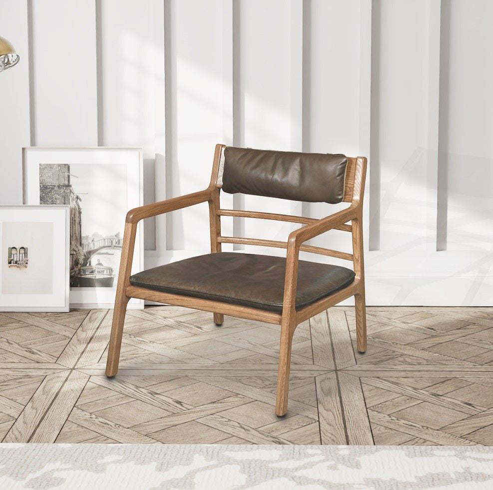 The Carlton Furniture Corsham Relax Chair features a detachable seat pad and matching back rest, with an exposed oak wood frame