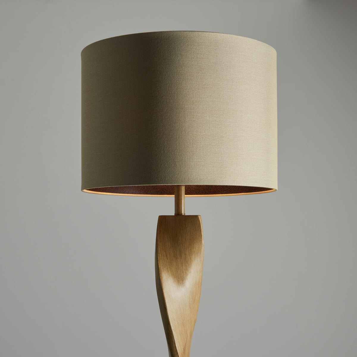 Gallery Direct Abia Floor Lamp, close-up of the finish and design