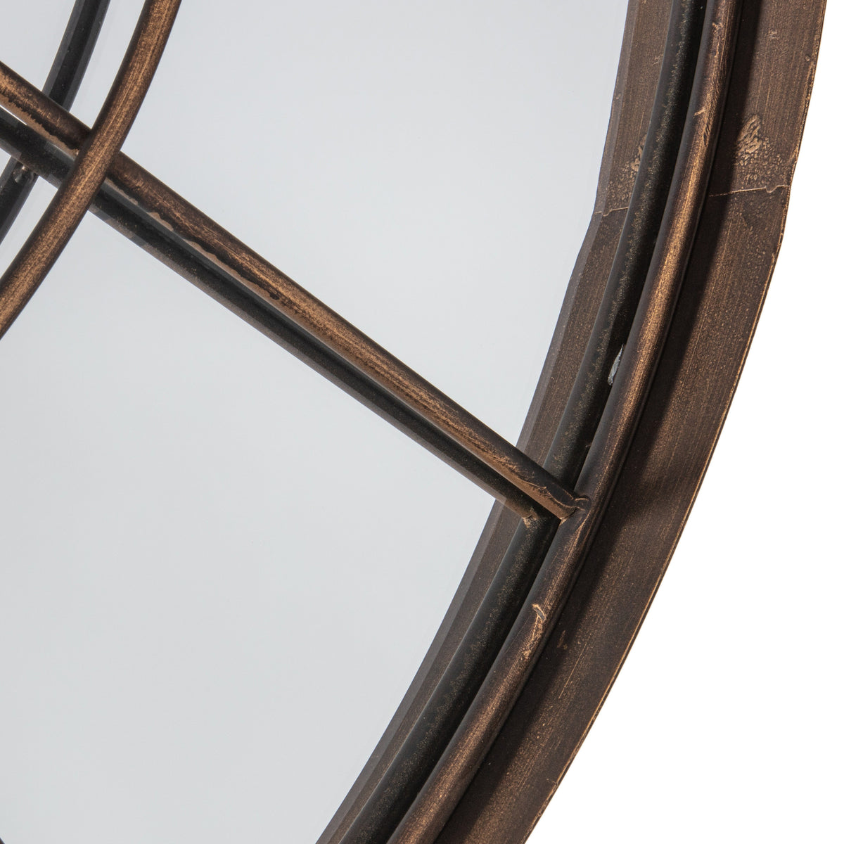 Gallery Direct Battersea, close-up of the mirror and frame details