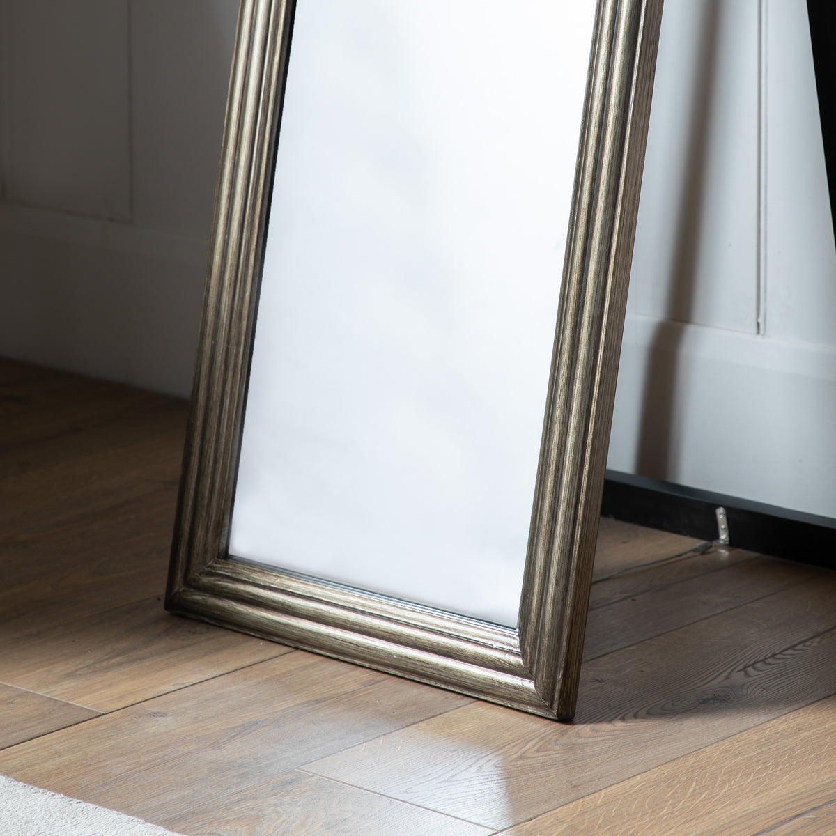 Gallery Direct Beck Cheval Brushed Brass, close-up of the mirror and frame details
