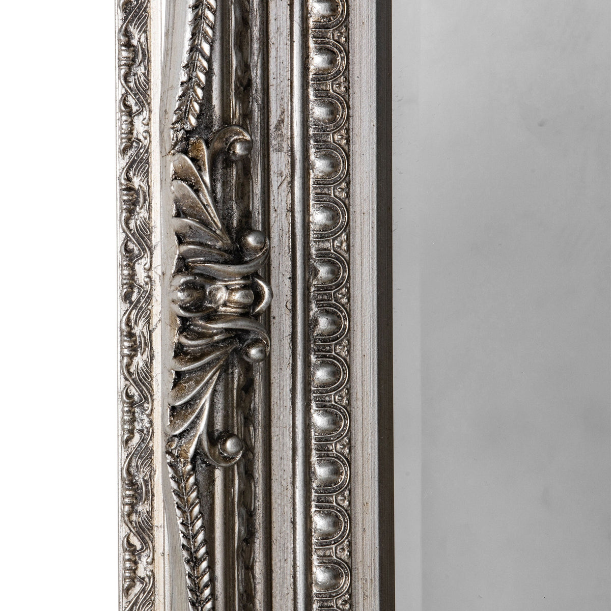 Gallery Direct Carved Louis Mirror Silver, close-up of the mirror and frame details
