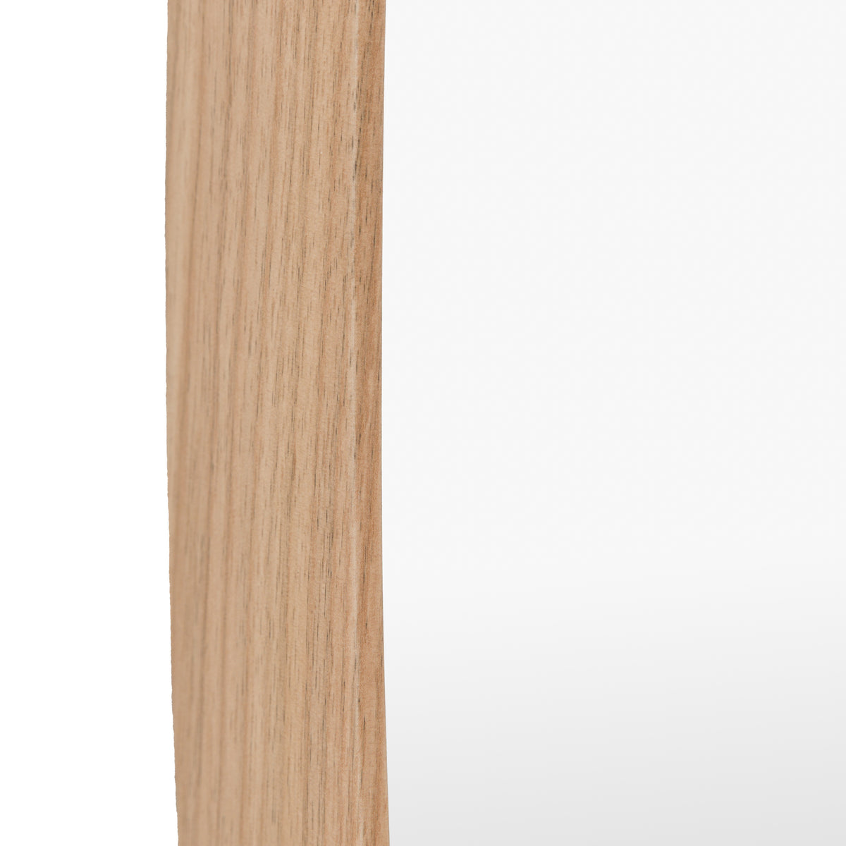 Gallery Direct Cedar Elipse Mirror Oak, close-up of the mirror and frame details