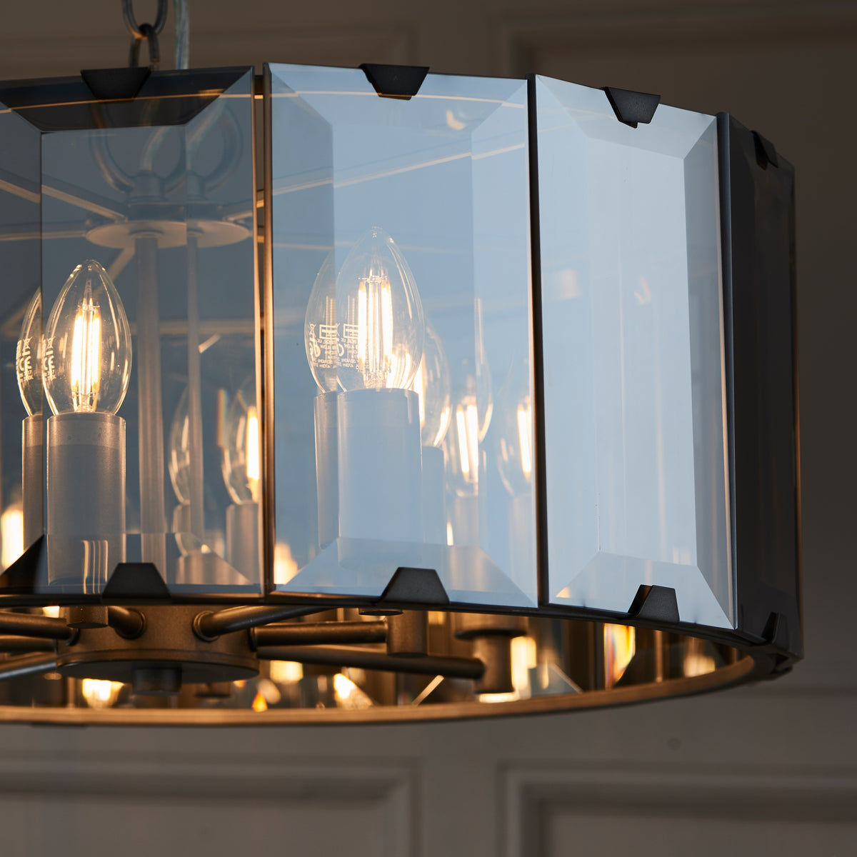 Gallery Direct Clooney 8 Pendant Light, close-up of the finish and design