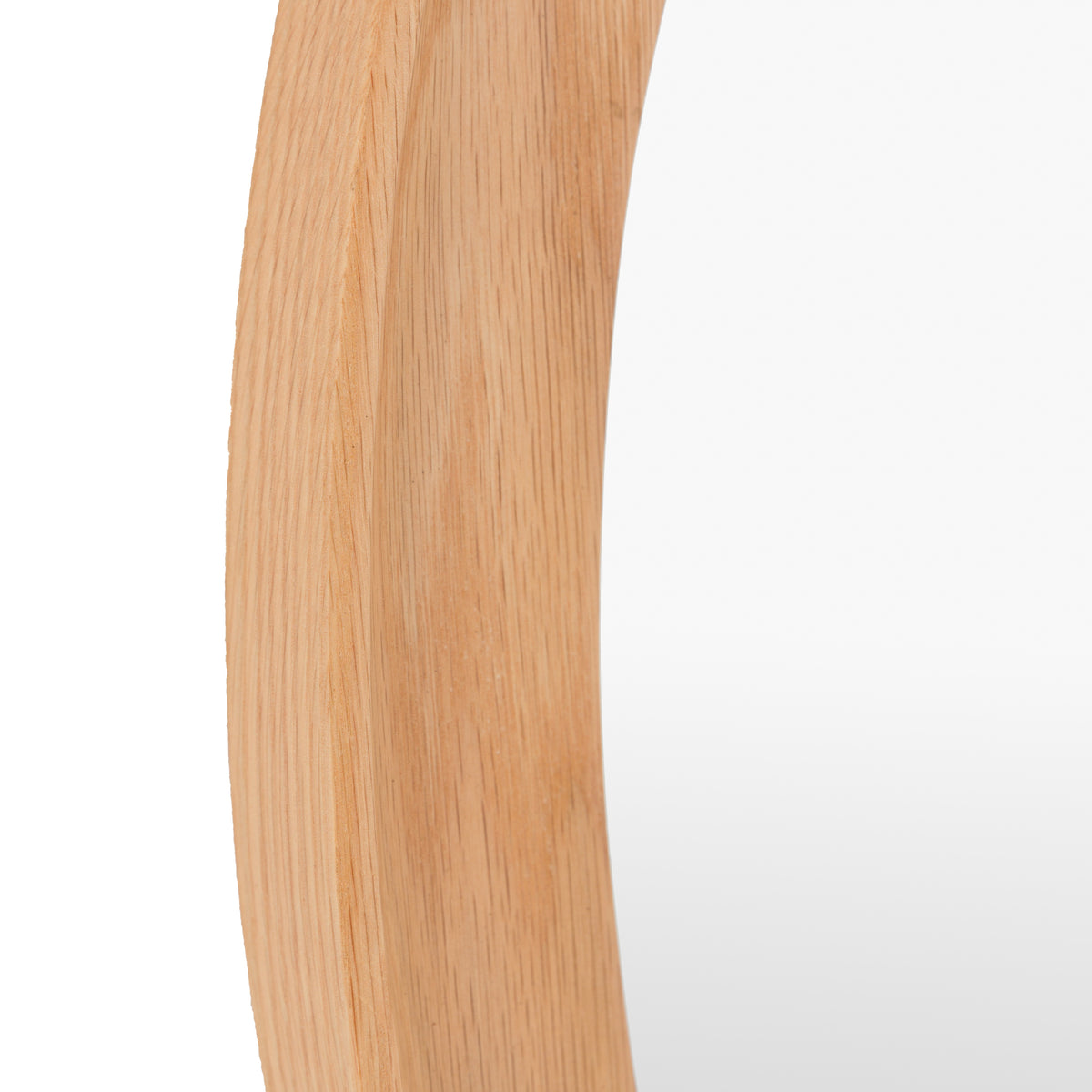 Gallery Direct Copenhagen Pebble Mirror Oak, close-up of the mirror and frame details