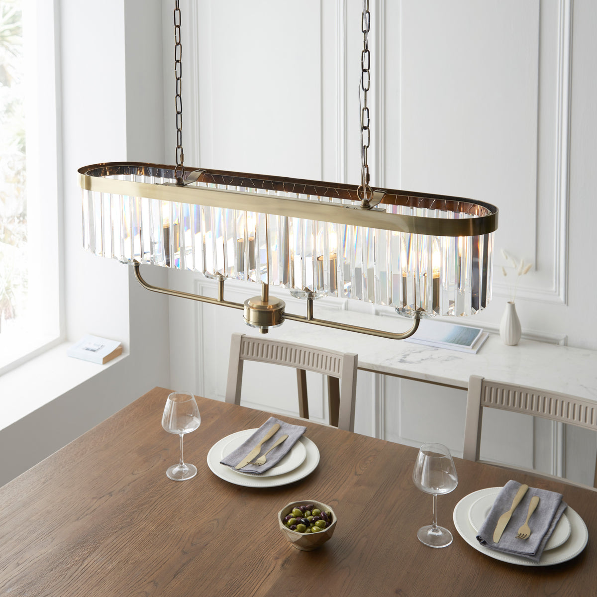 Gallery Direct Derby 4 Linear Pendant Light Antique Brass, close-up of the finish and design