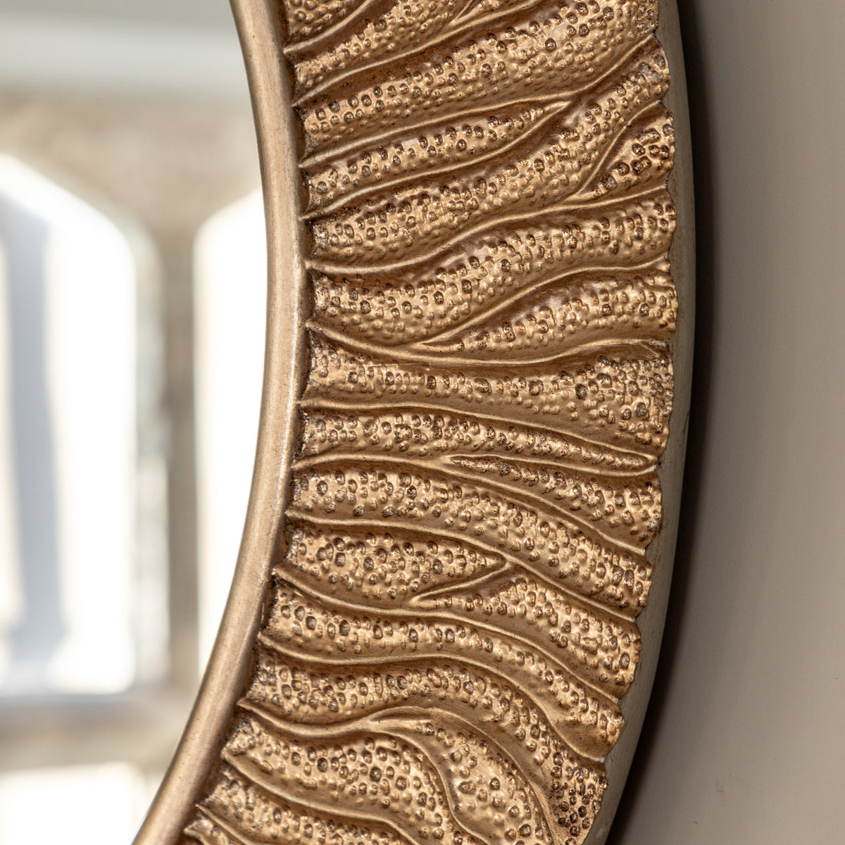 Gallery Direct Falia Round Mirror Gold, close-up of the mirror and frame details