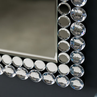 Gallery Direct Fallon Rectangle Mirror, close-up of the mirror and frame details