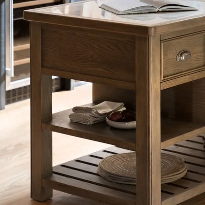 Gallery Direct Hardwick Kitchen Island is made using solid oak wood and quality veneers, with chic metal pull handles to the 3 drawers, with various shelf space and a stunning marble worktop