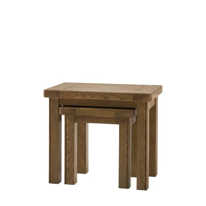 Gallery Direct Hardwick Nest of 2 Tables features a warm, natural finish that complements traditional and contemporary interiors alike.