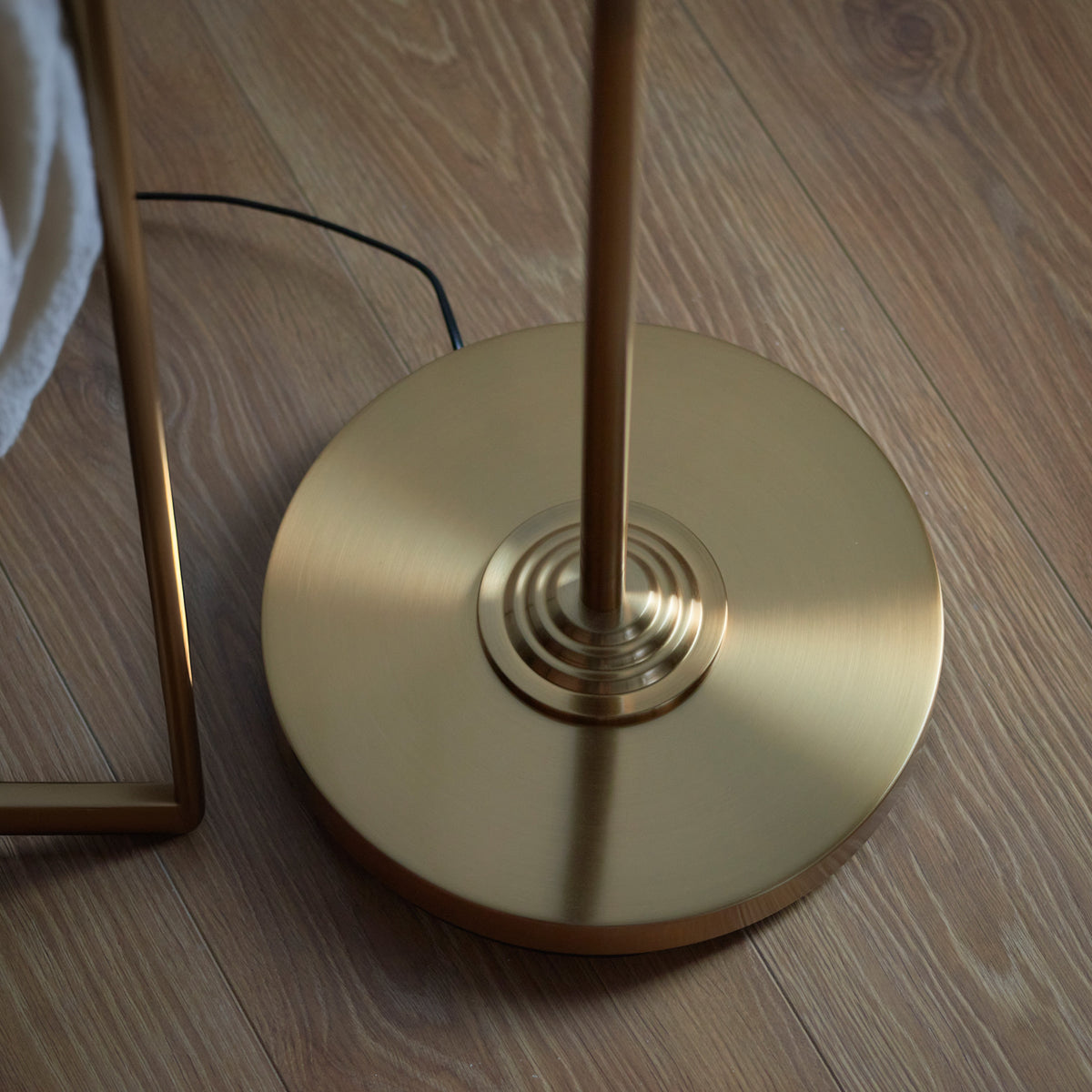 Gallery Direct Highclere Floor Lamp Vintage Brass, close-up of the finish and design