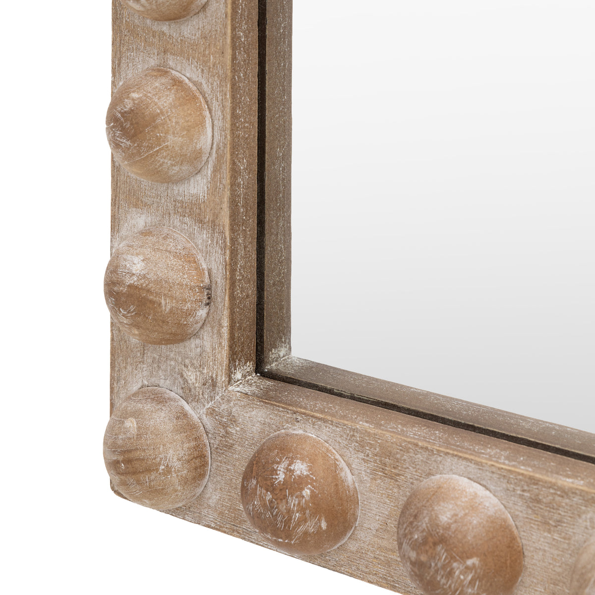 Gallery Direct Millbrook Arch Leaner Mirror, close-up of the mirror and frame details