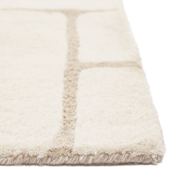 Gallery Direct Montauk Hand-Tufted Graphic Design Small Rug measures 1600x2300mm