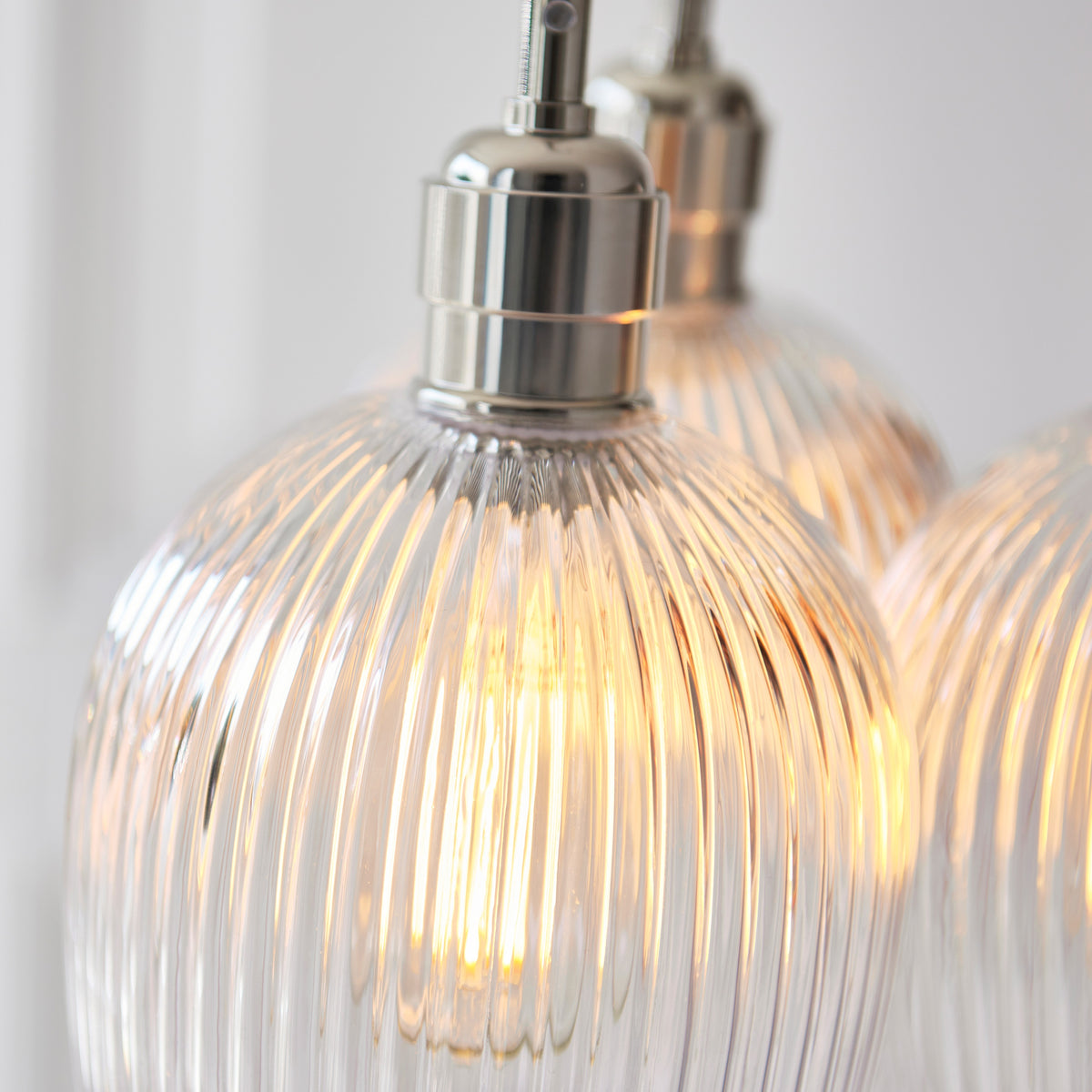 Gallery Direct Polaris 3 Ribbed Cluster Pend Light Bright Nickel, close-up of the finish and design