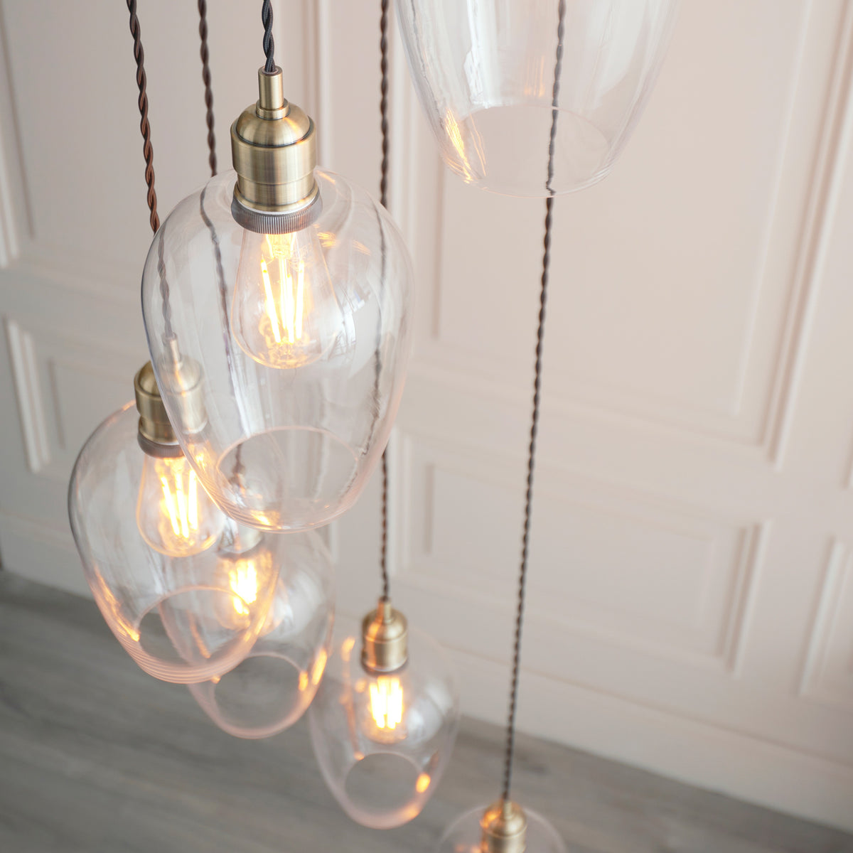 Gallery Direct Polaris 7 Pendant Light Antique Brass, close-up of the finish and design