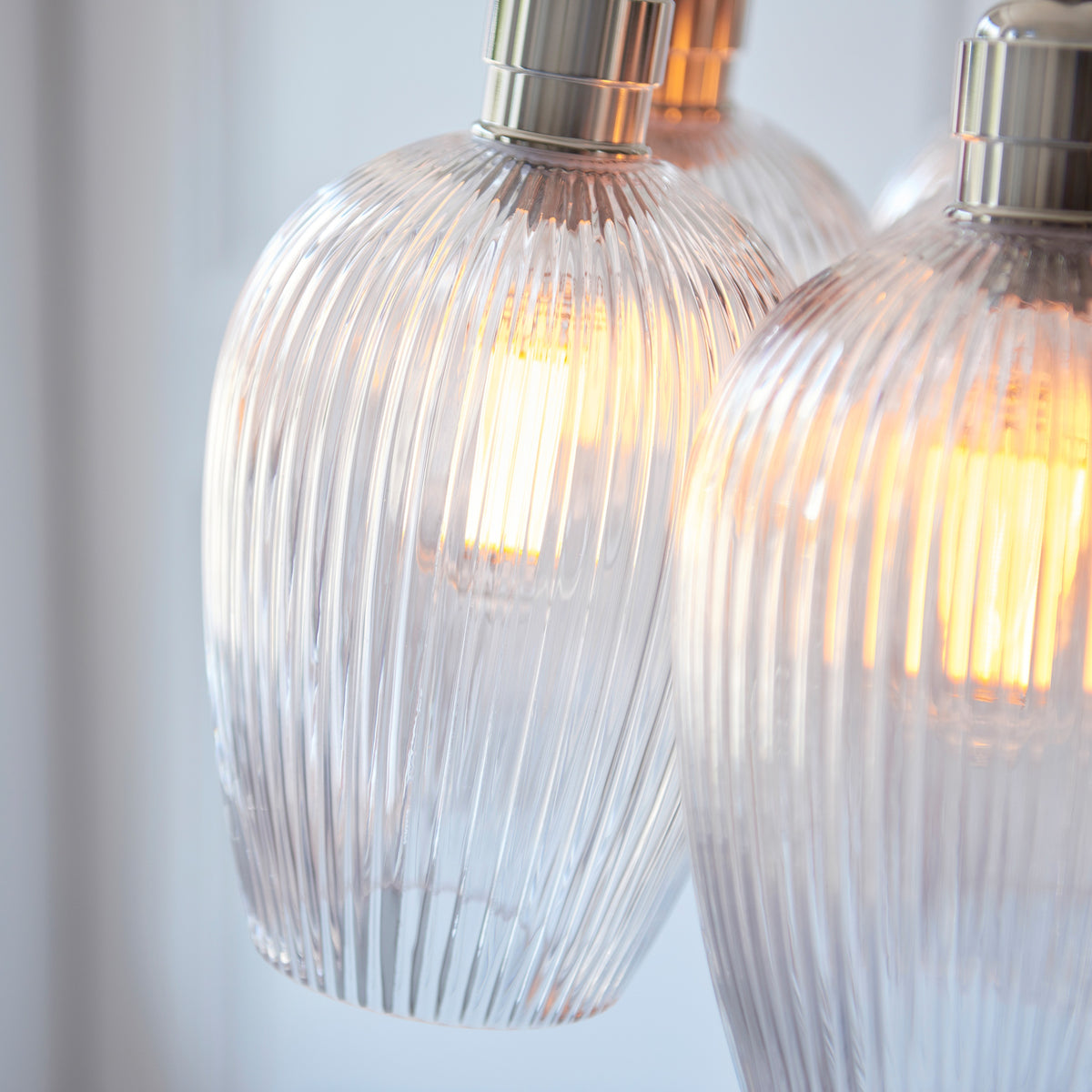 Gallery Direct Polaris 7 Ribbed Cluster Pend Light Bright Nickel, close-up of the finish and design