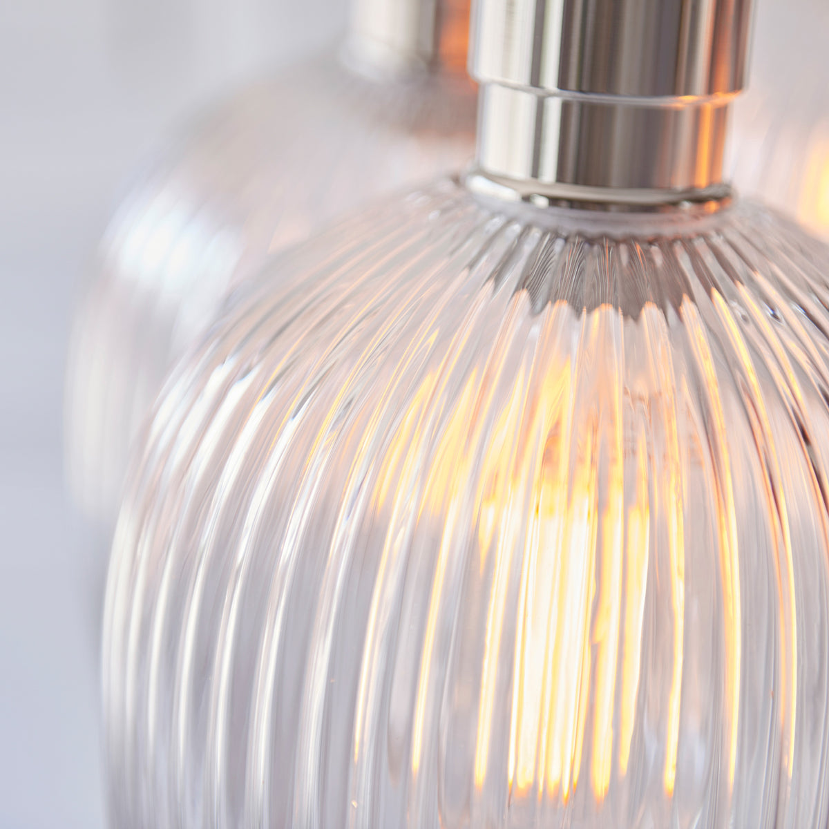 Gallery Direct Polaris 7 Ribbed Cluster Pend Light Bright Nickel, close-up of the finish and design