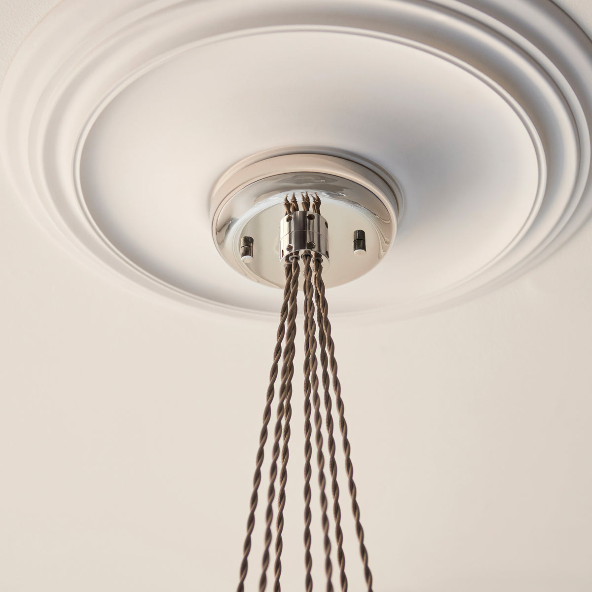 Gallery Direct Polaris 7 Ribbed Cluster Pend Light Bright Nickel, close-up of the finish and design
