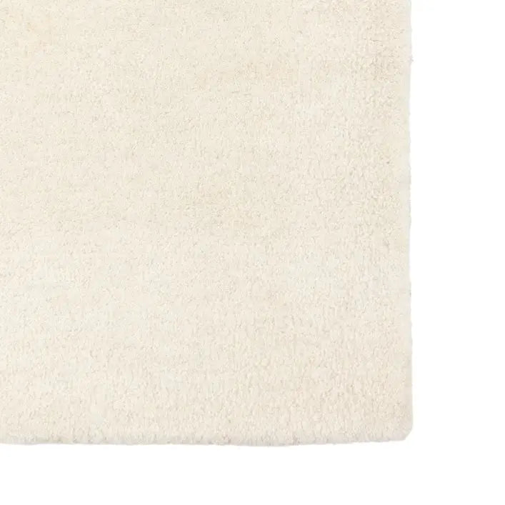 Gallery Direct Romney Lambswool large area rug measures 2000x2900mm and features a geometric pattern in a neutral cream colour