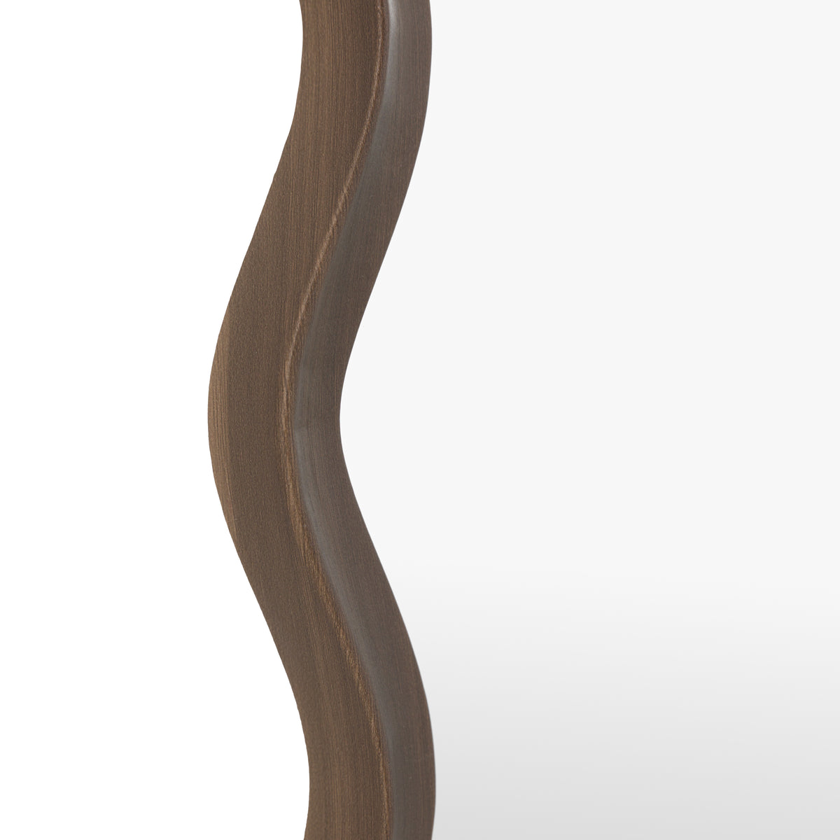 Gallery Direct Wiggle Leaner Mirror Walnut, close-up of the mirror and frame details