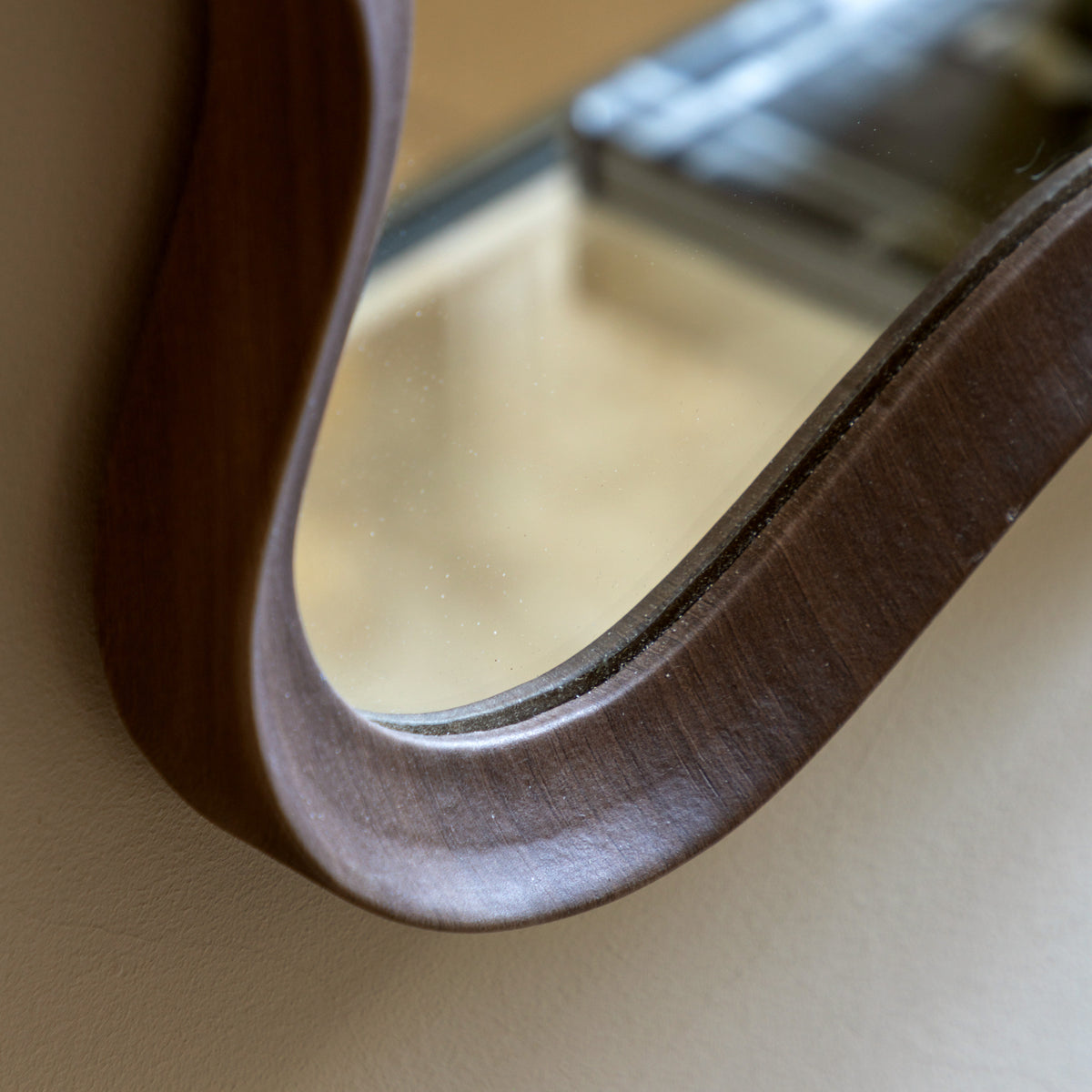 Gallery Direct Wiggle Mirror Walnut, close-up of the mirror and frame details