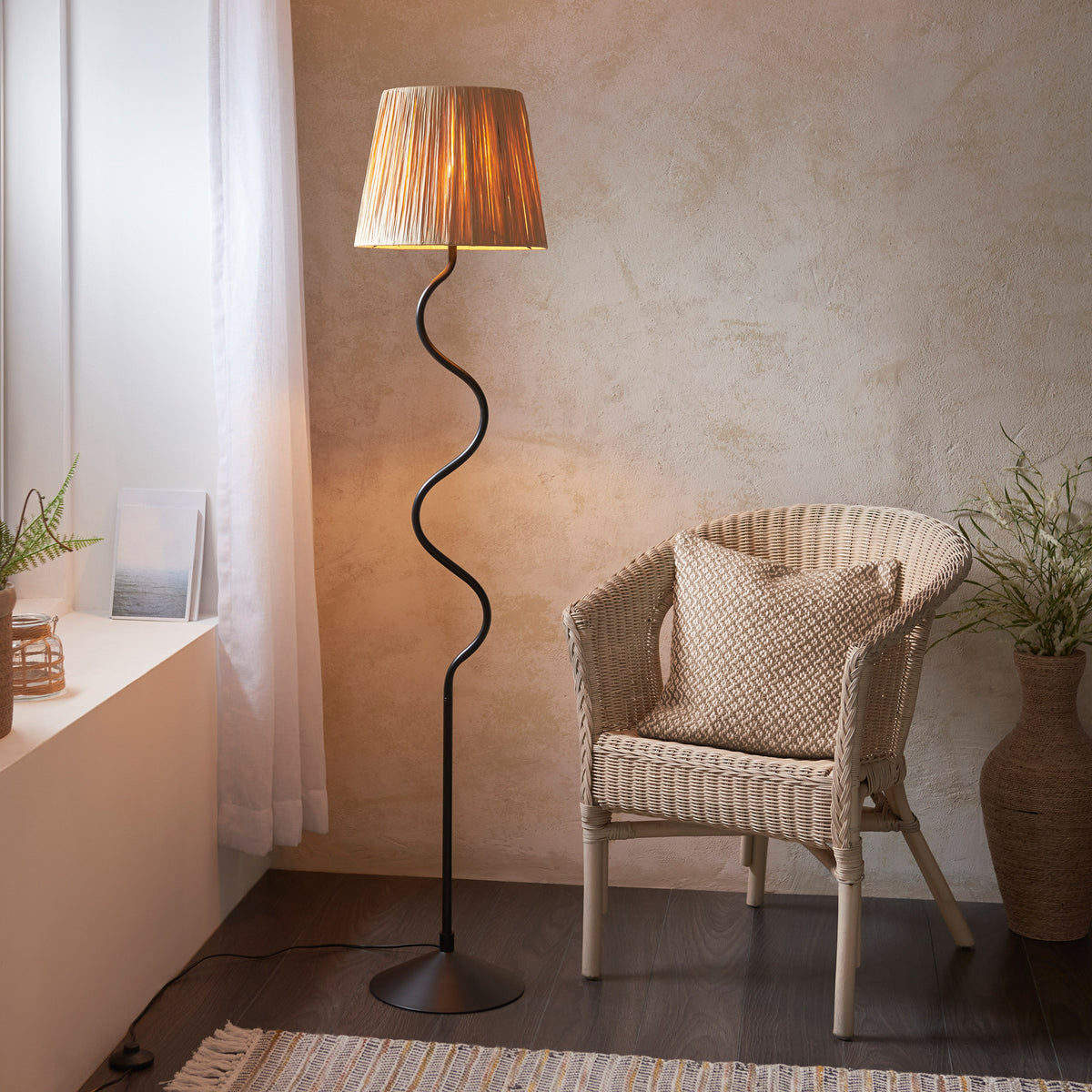 Gallery Direct Wriggle 1 Floor Lamp Matt Black, styled in a room setting