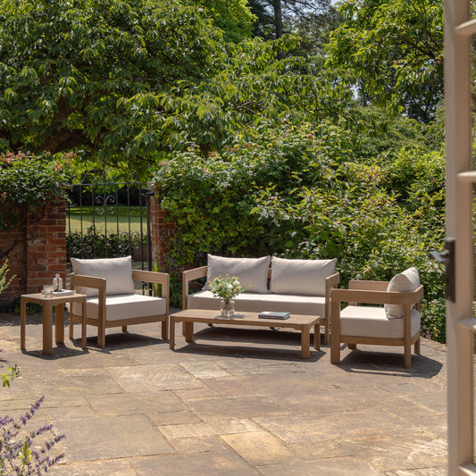 Gallery Garden Madeira Outdoor Lounge Set is an elegant 5 piece set constructed from premium acacia wood, with cushioned seat pads and back rest cushions