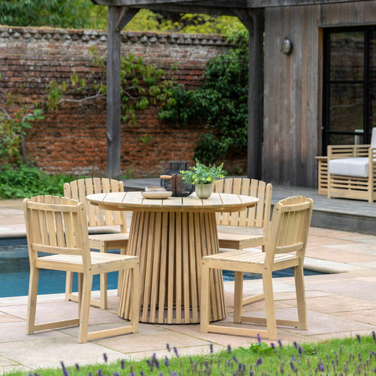 Gallery Garden Rialto Round Dining Table can seat up to 4 people and features a circular table top and slatted base made from a natural acacia wood