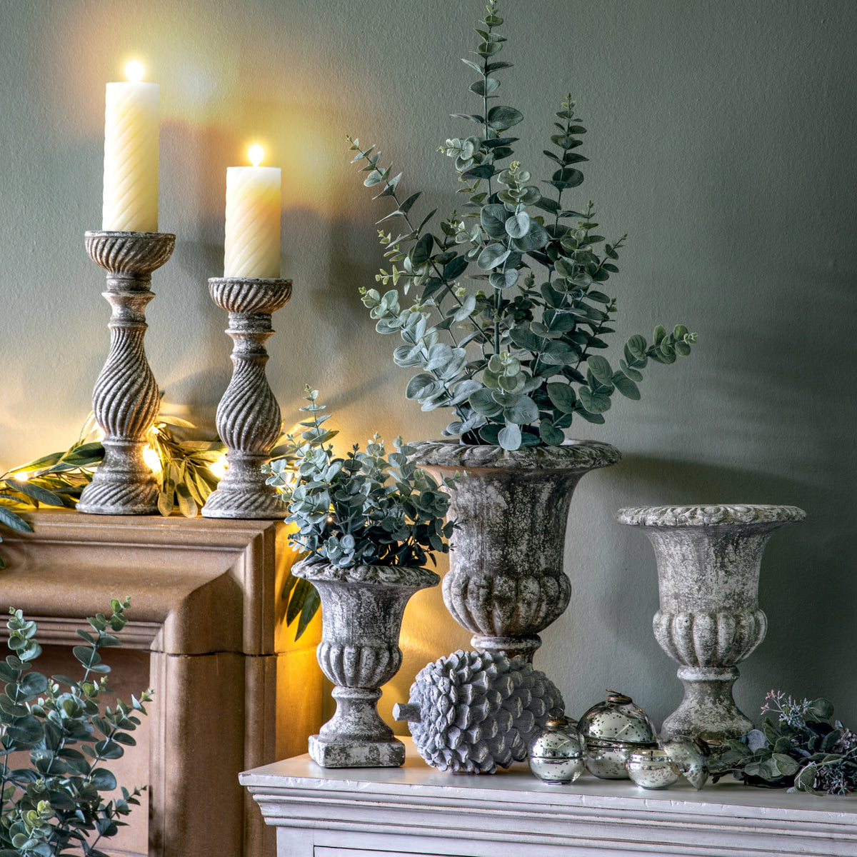 Gallery Direct Amesbury Urn Aged - Large