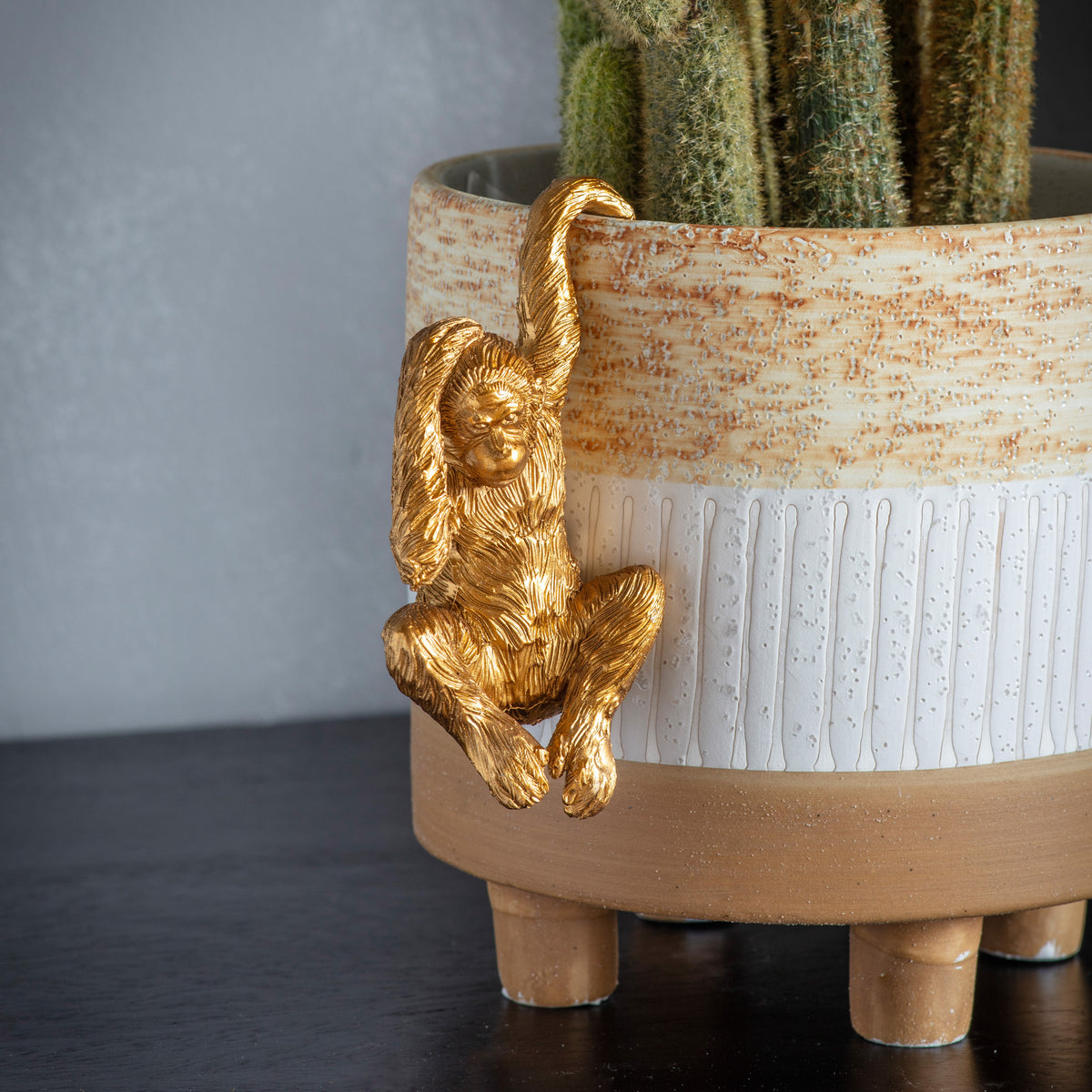 Gallery Direct Luis Orangutan Pot Hanger Gold (2pk) - image 1