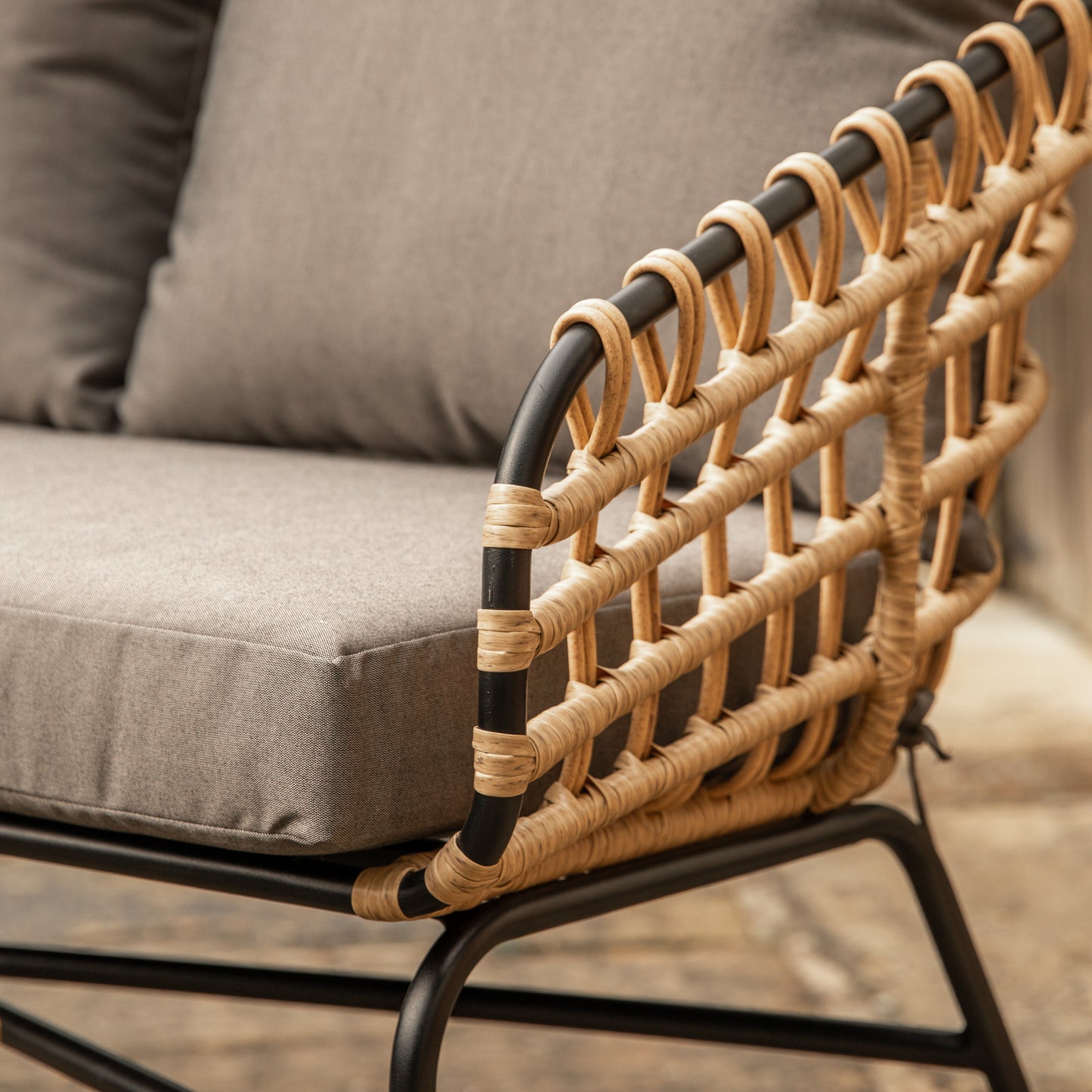 Gallery Garden Antigua Lounge Set