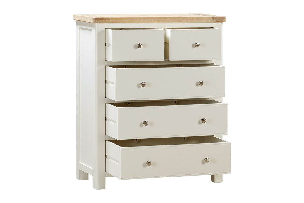 Papaya Foxington 5 drawer chest in an off white colour with natural oak top and silver drawer knobs