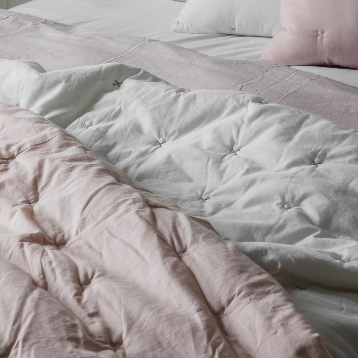 Gallery Direct Cotton Stitch Bedspread White Blush - image 4