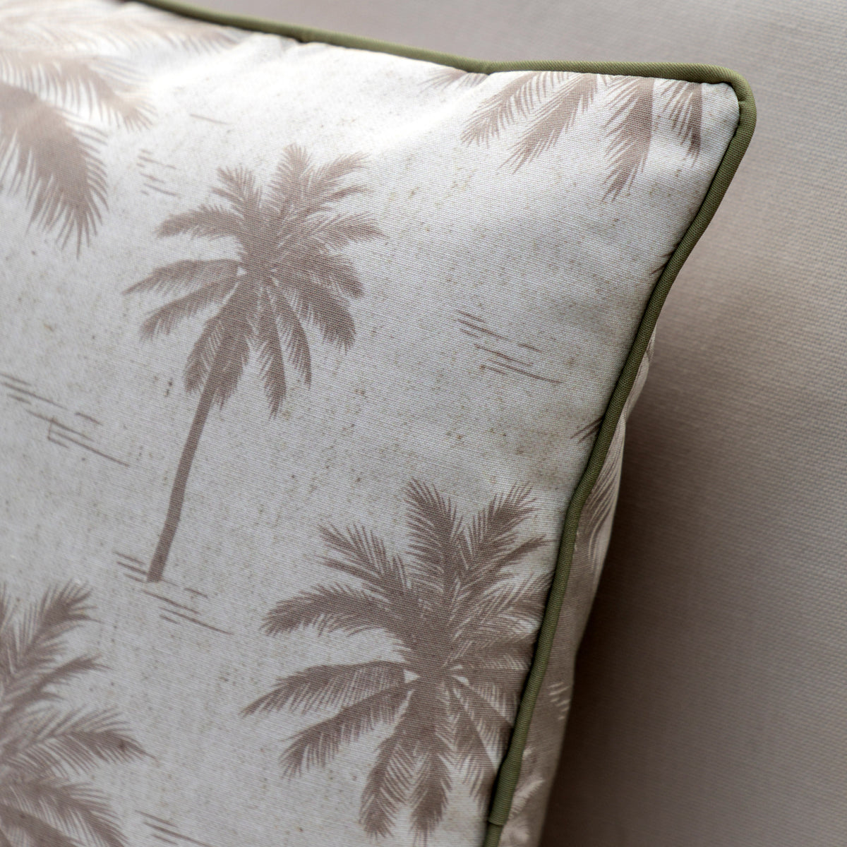 Gallery Direct Solrise Cushion Natural Poly Filled - image 3