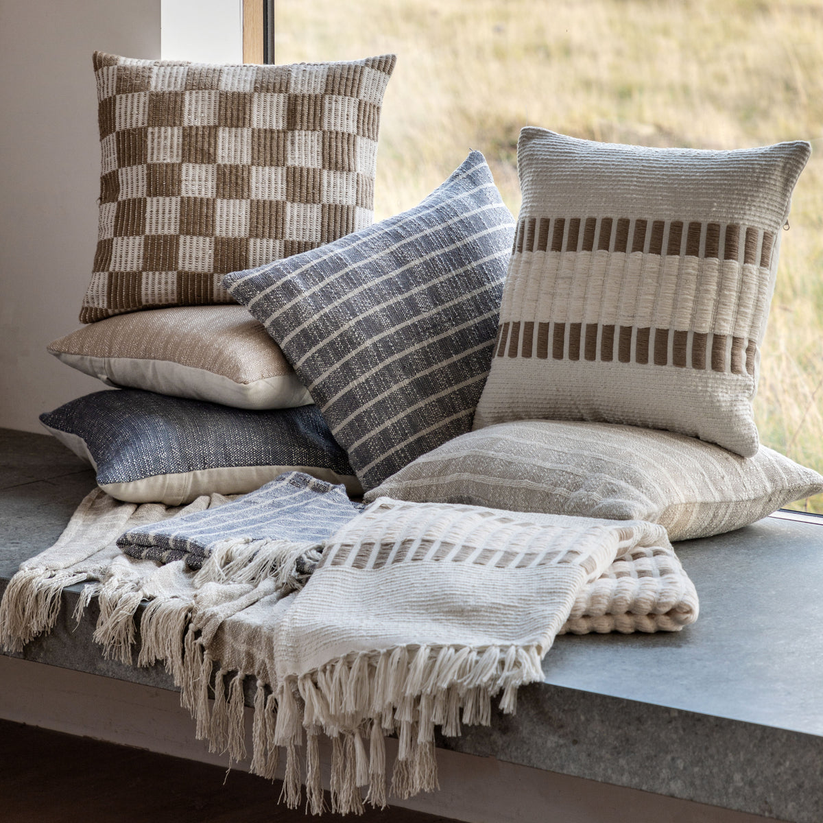 Gallery Direct Longshaw Woven Cushion Natural Poly Filled - image 4