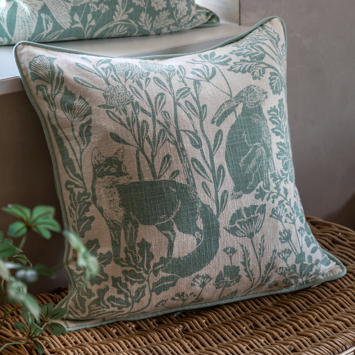 Gallery Direct Bibury Animals Cushion Duck Egg Poly Filled - image 1