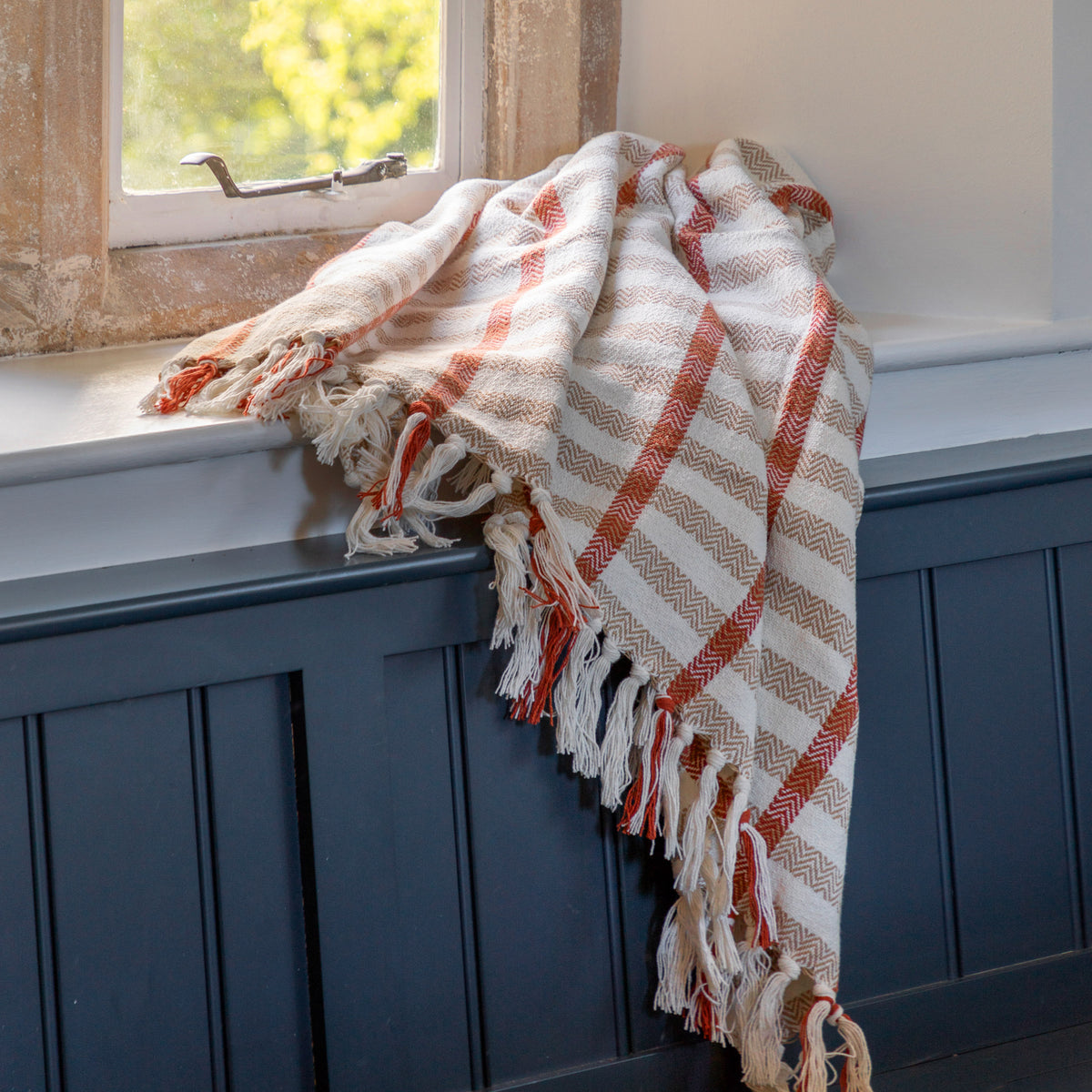 Gallery Direct Arvo Grid Woven Throw Rust / Natural - image 1