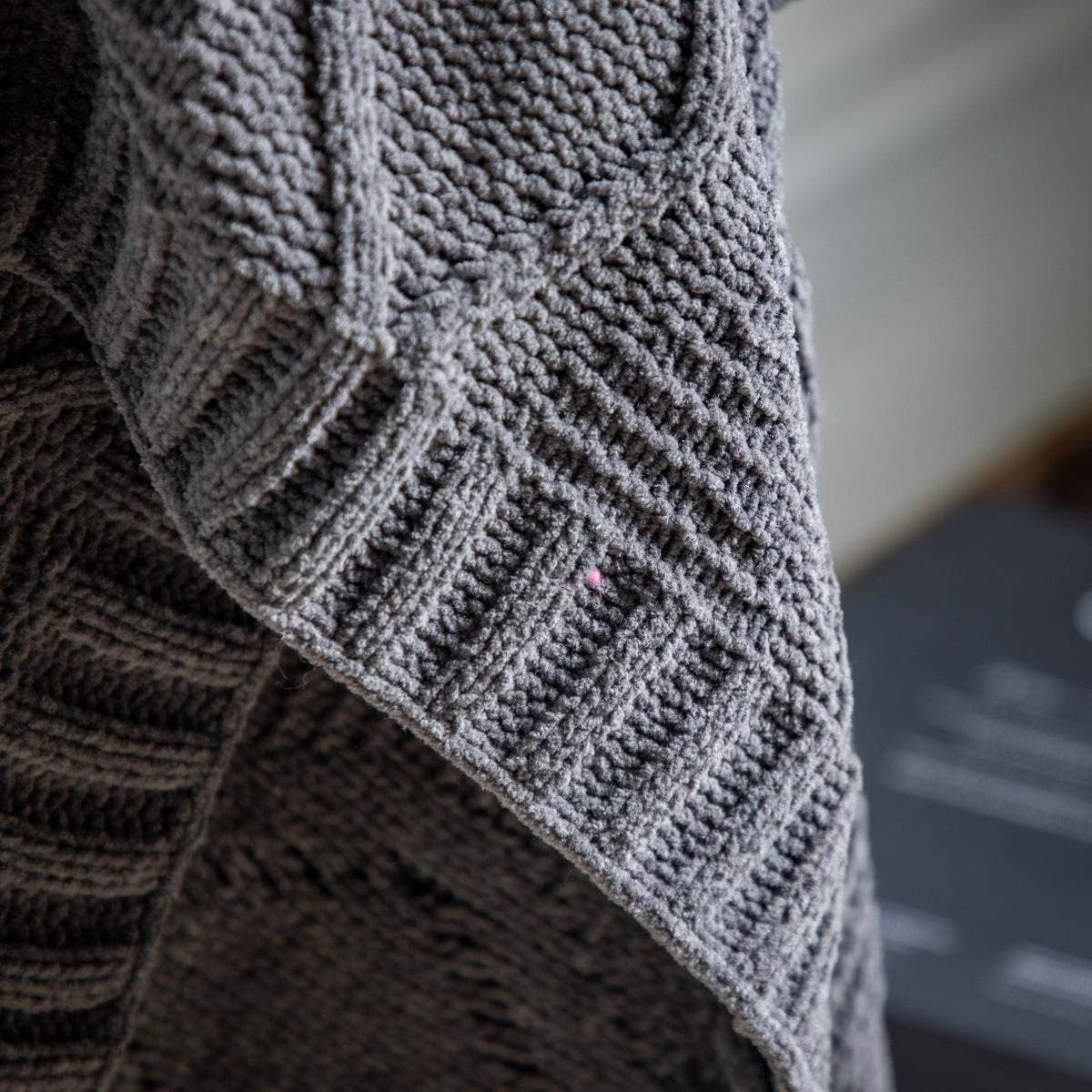 Gallery Direct Chenille Cable Throw Grey - image 5