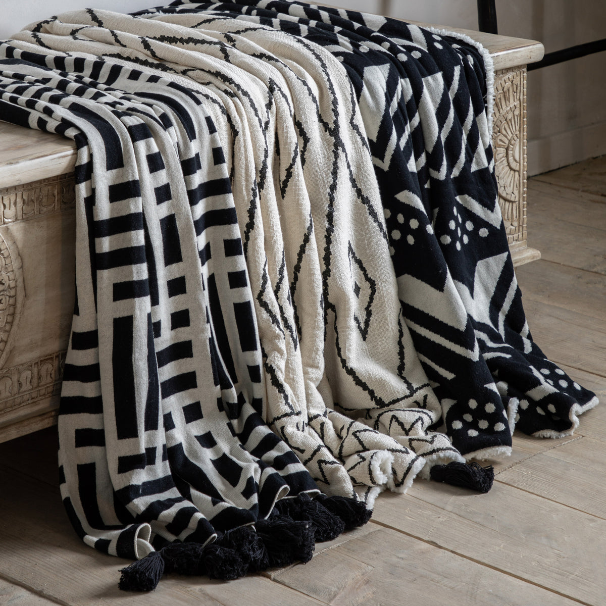 Gallery Direct Merton Knitted Tassel Throw Black - image 1