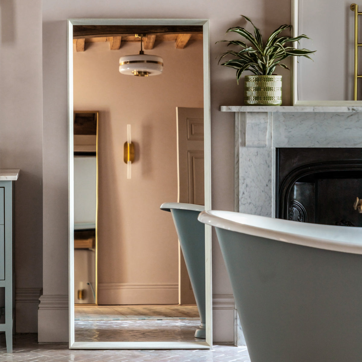 Gallery Direct Ashbury Leaner Mirror White - image 1