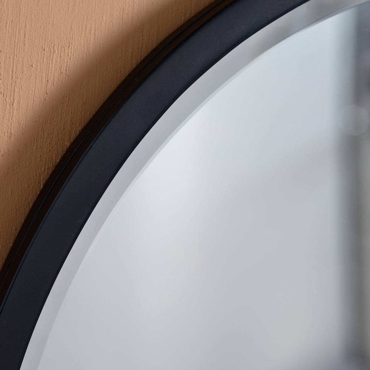Gallery Direct Higgins Round Mirror Black - image 3