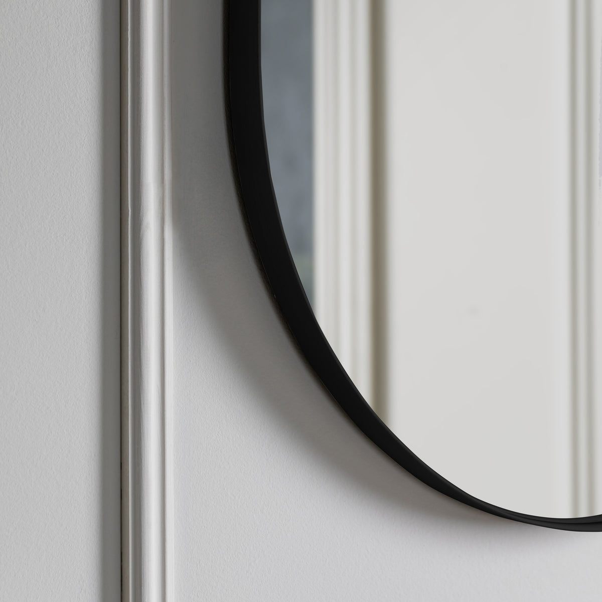 Gallery Direct Hurston Elipse Mirror Black - image 3