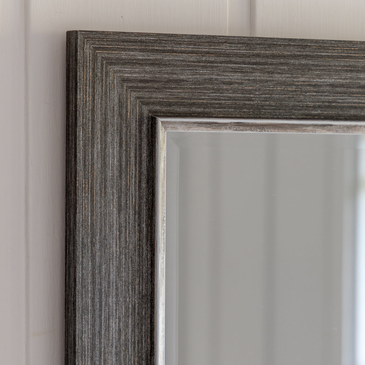 Gallery Direct Richmond Leaner Mirror Pewter - image 3