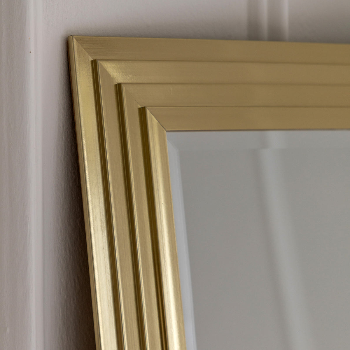 Gallery Direct Ritz Rectangle Mirror - image 3